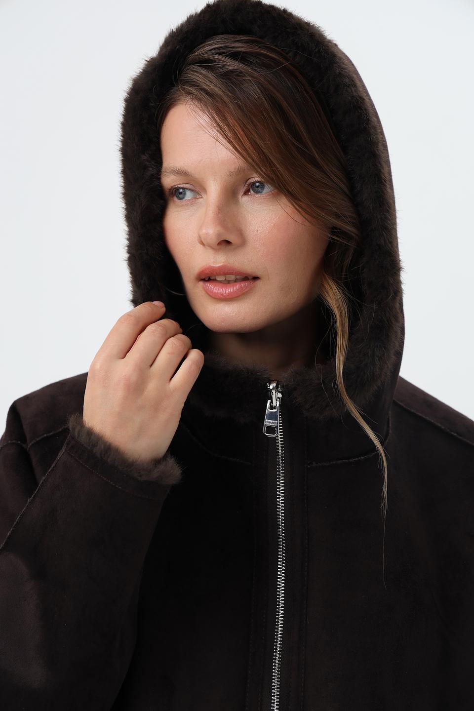 Шуба Cinque с капюшоном коричневая