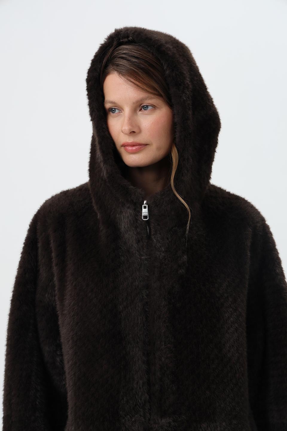 Шуба Cinque с капюшоном коричневая