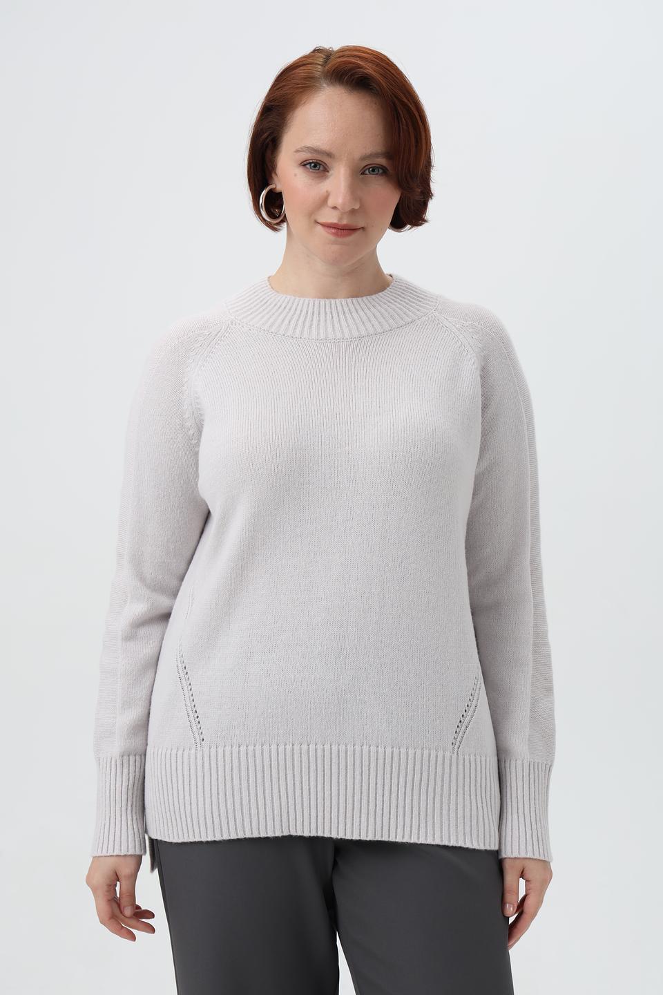 Пуловер Lebek с ажурной вставкой