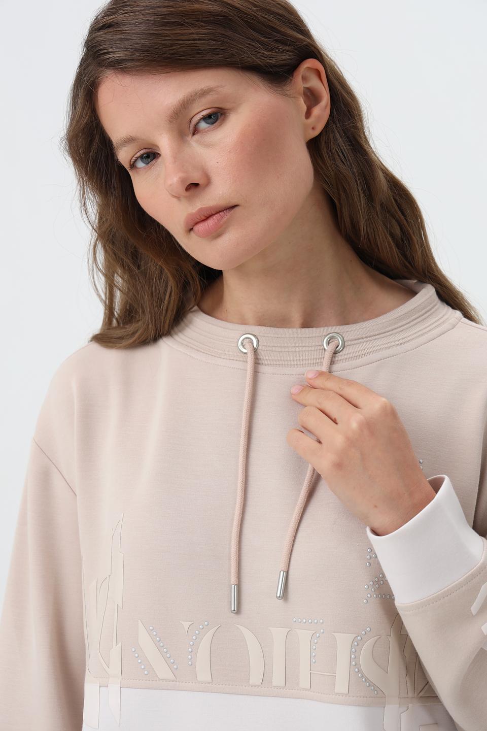 Пуловер Barbara Lebek с логотипом