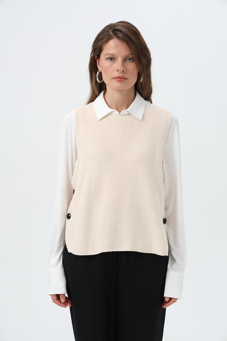 Жилет Lecomte женский бежевый