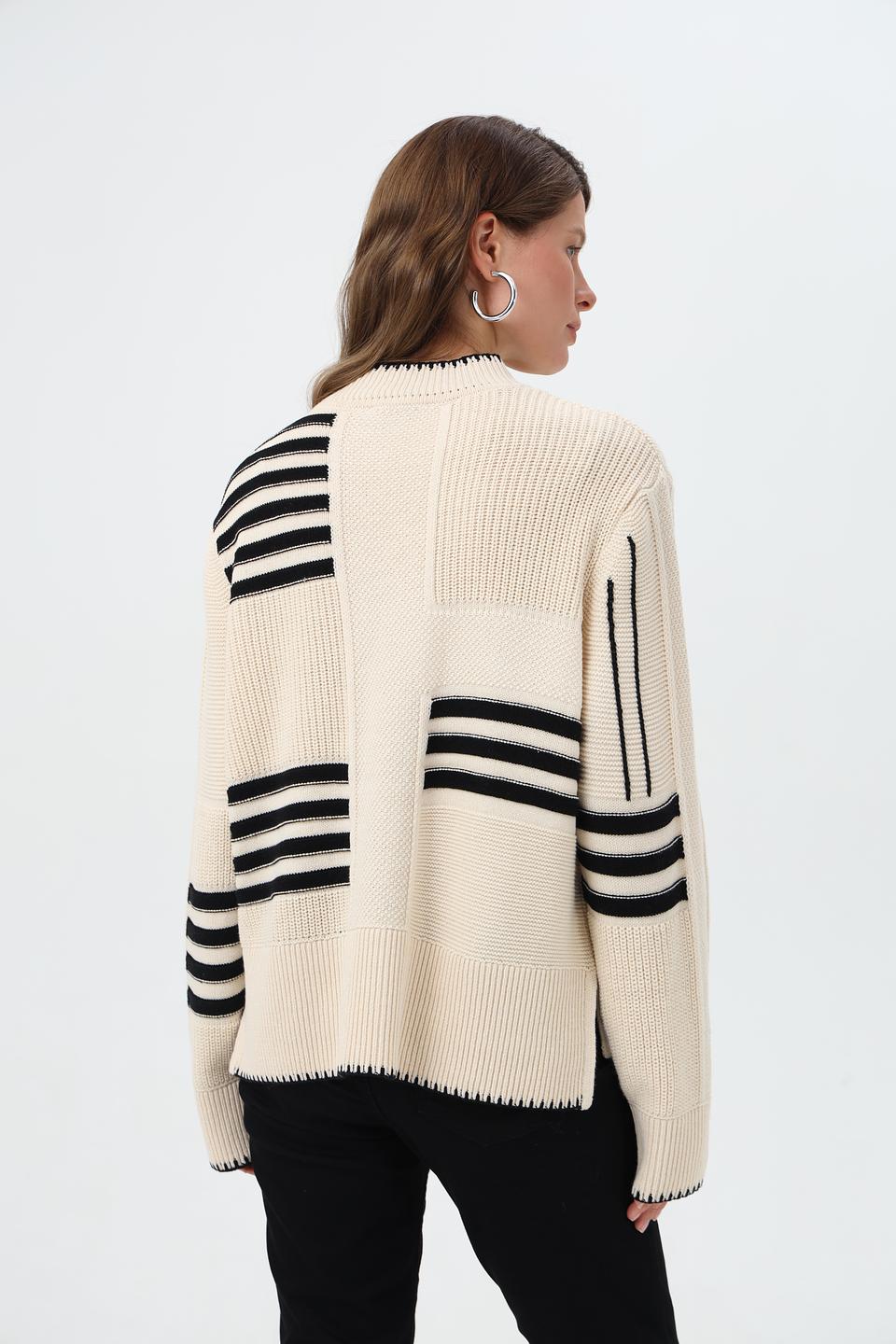 Пуловер Lecomte в полоску бежевый