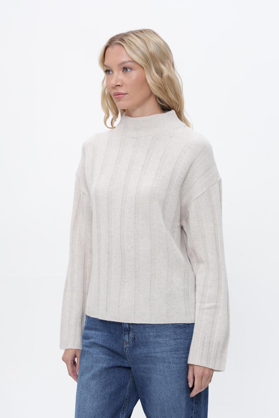 Пуловер Marc Cain с косами бежевый