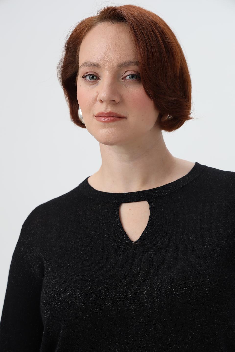 Пуловер Barbara Lebek с вырезом чёрный