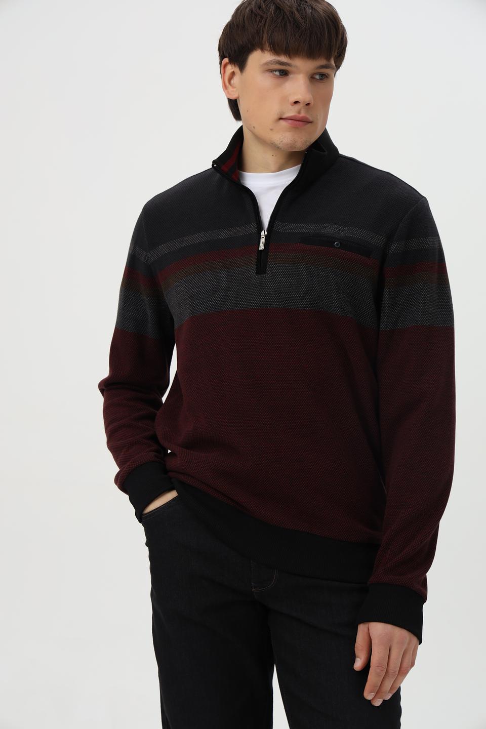 Джемпер Monte Carlo с полосой