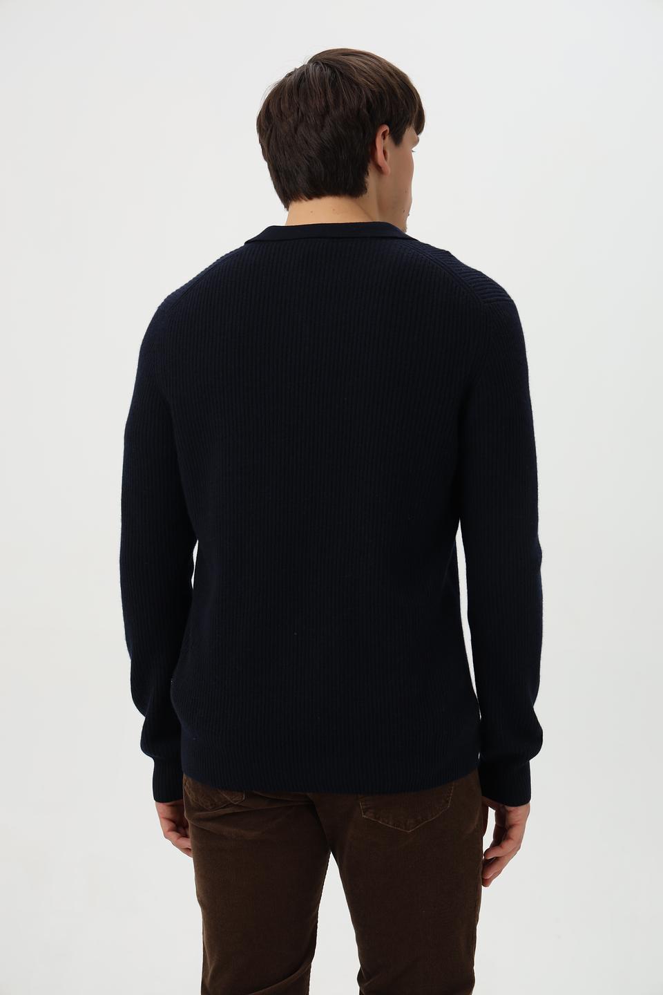 Джемпер Bugatti с воротником