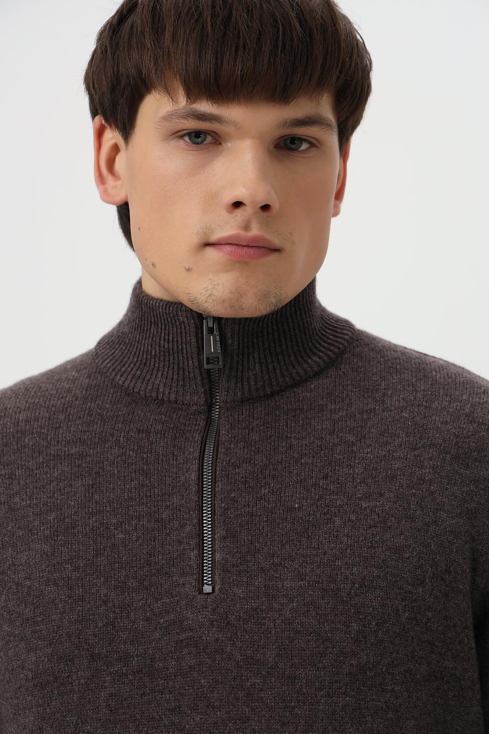 Джемпер Casa Moda с молнией коричневый