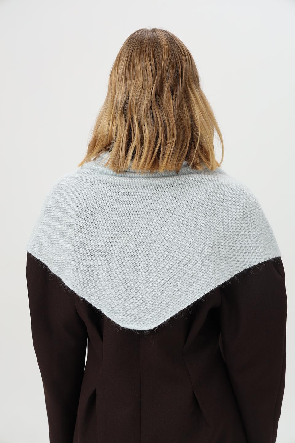 Шарф Julia Florenzi светло-голубой