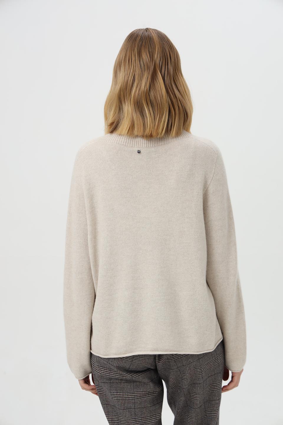 Пуловер Oui с карманом бежевый