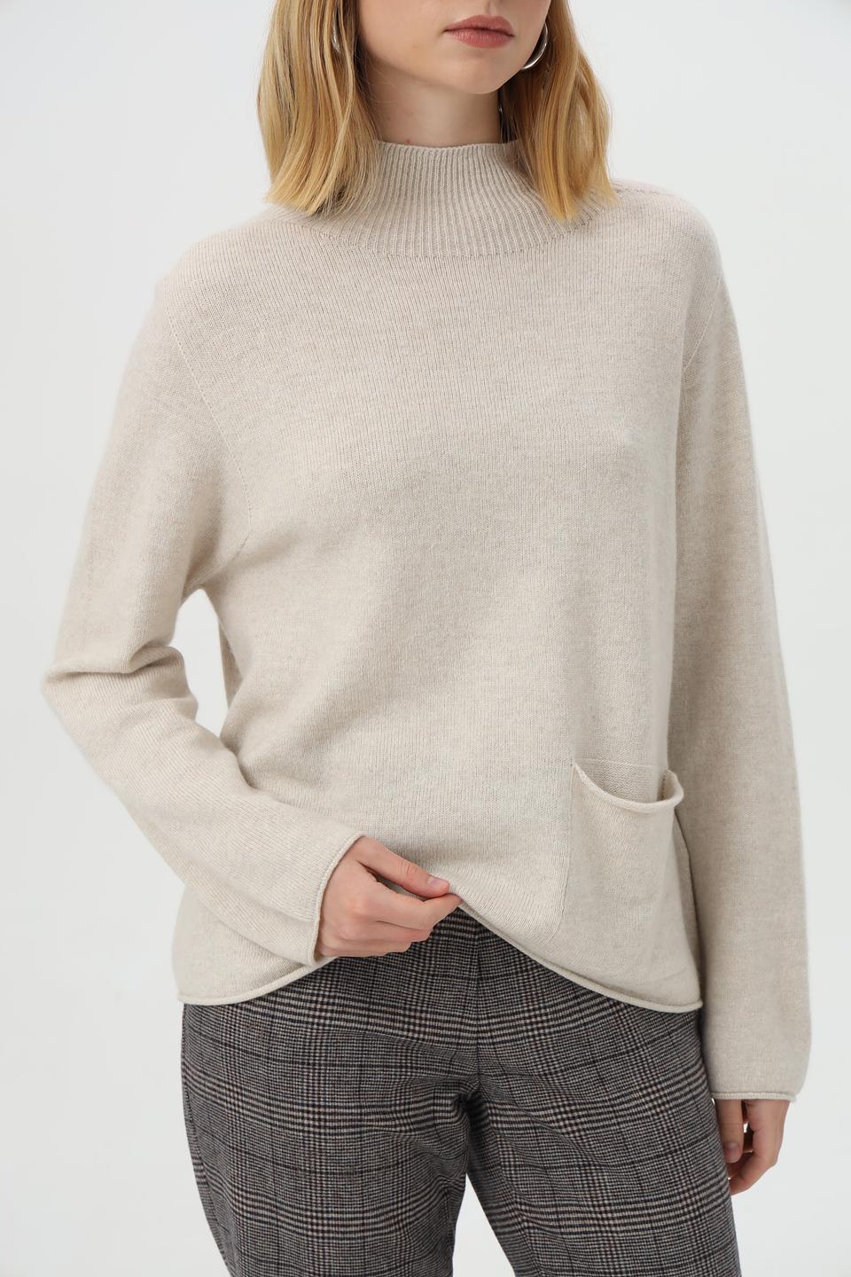 Пуловер Oui с карманом бежевый