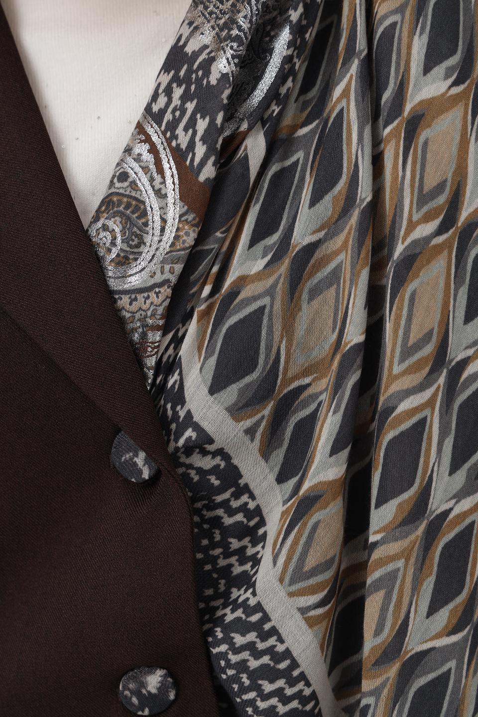 Платок Betty Barclay с геометрическим принтом