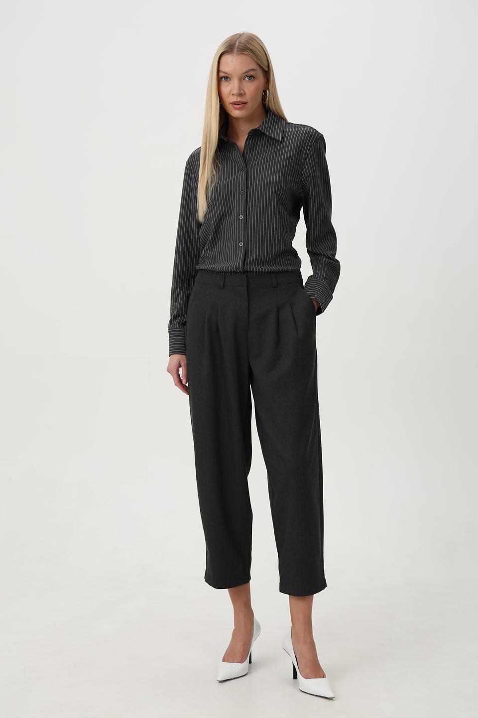 Брюки Bugatti кюлоты серые