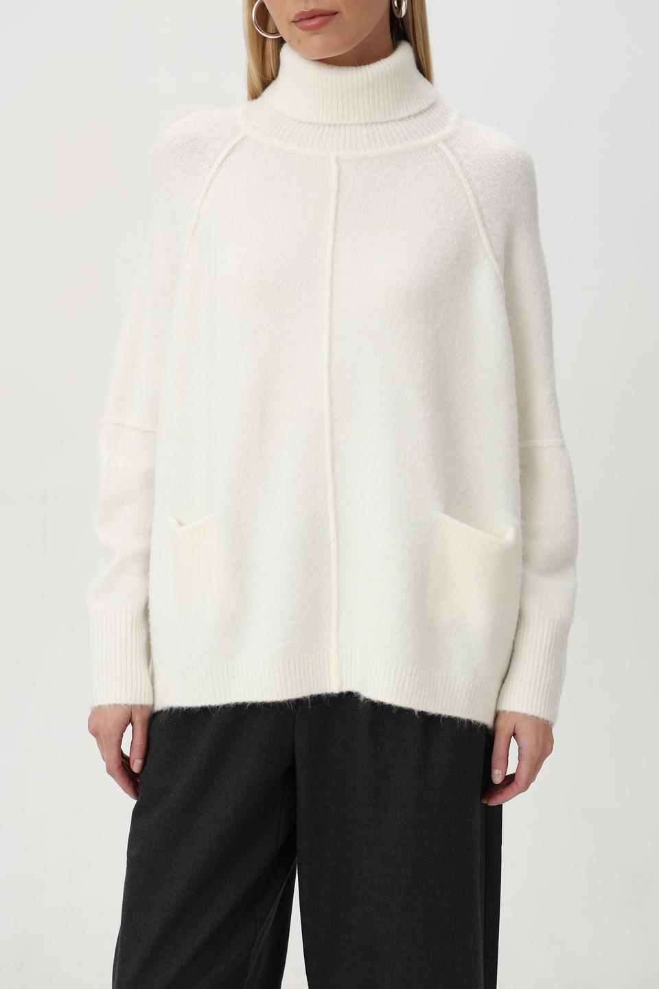 Пуловер Tuzzi с карманами молочный