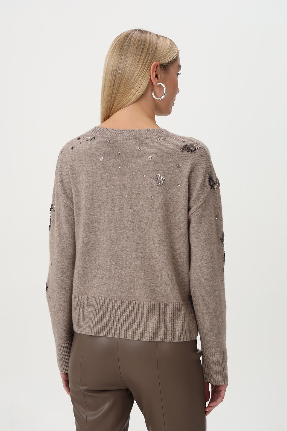 Пуловер Oui с пайетками бежевый