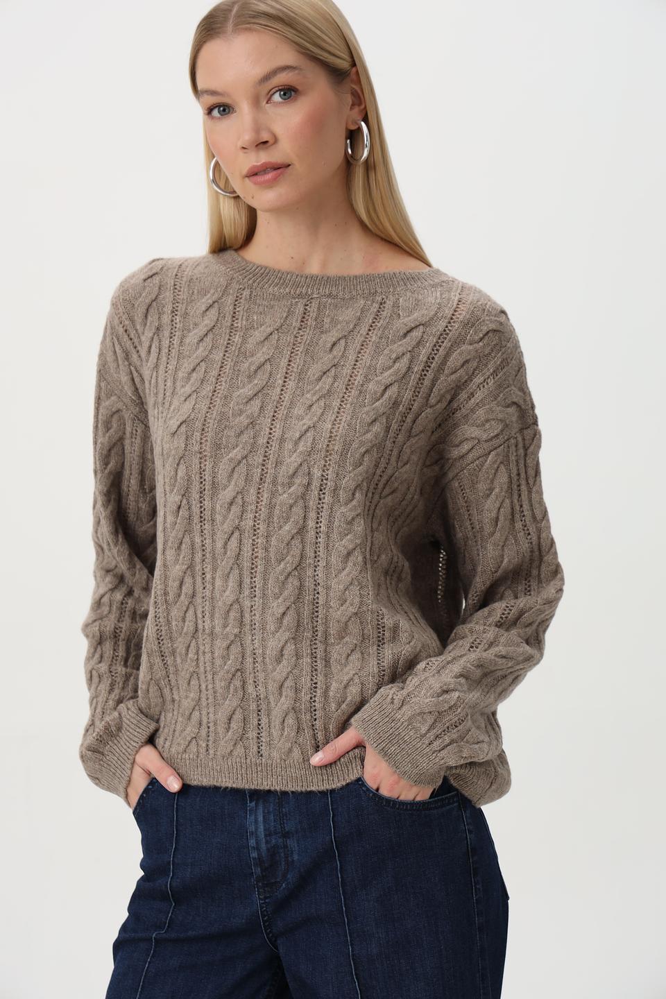 Пуловер MORE and MORE с косами бежевый