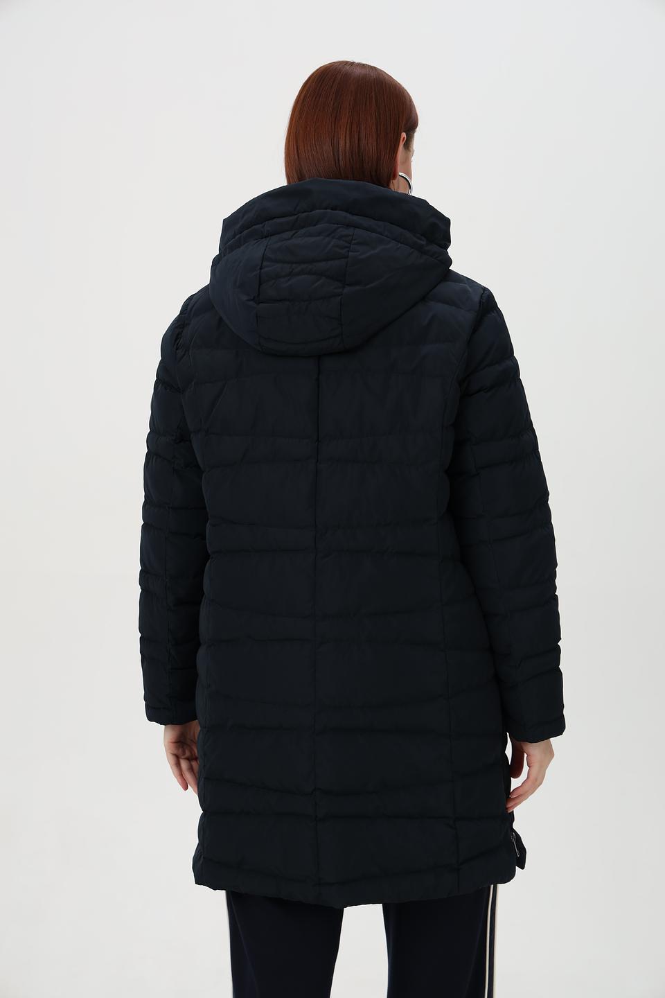 Пальто Barbara Lebek стеганое черное