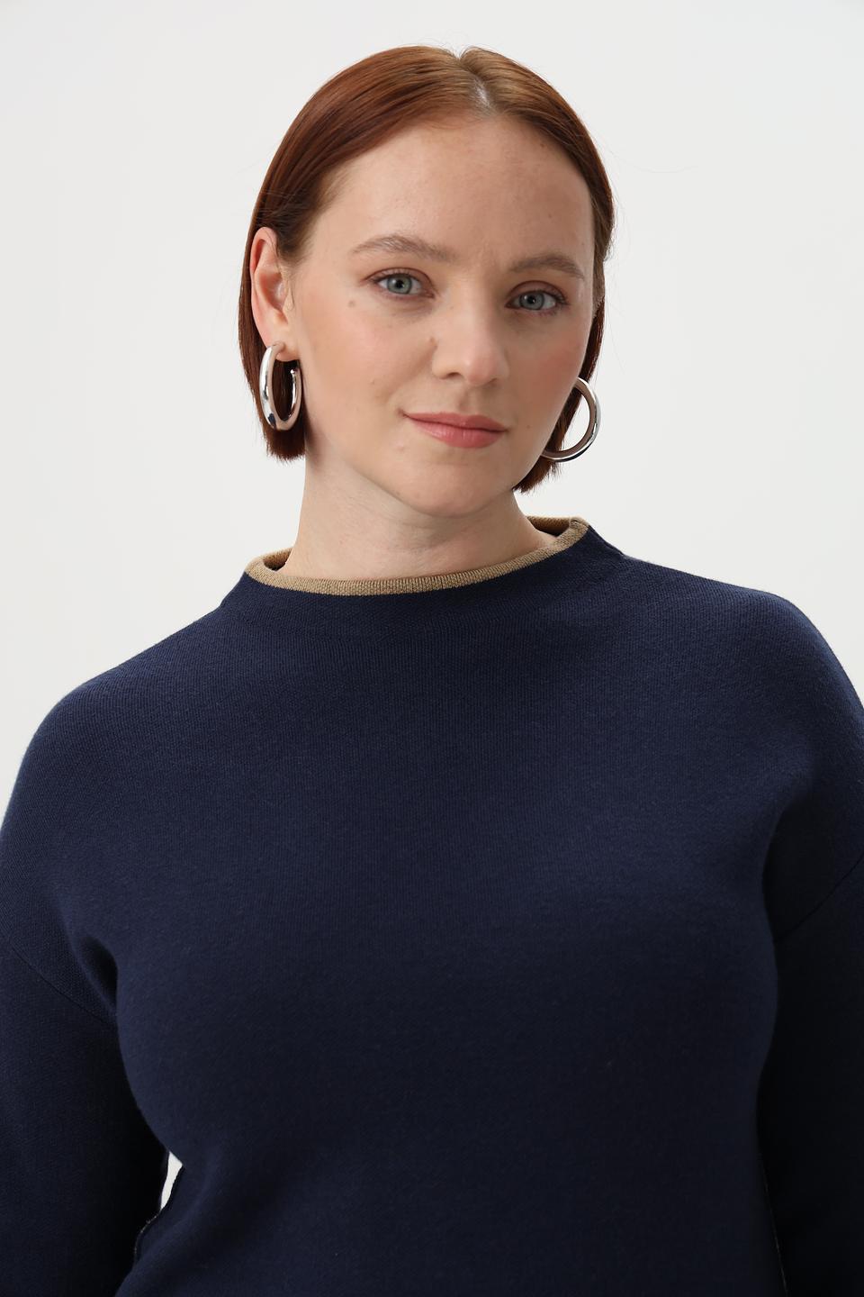 Пуловер Bianca с отделкой