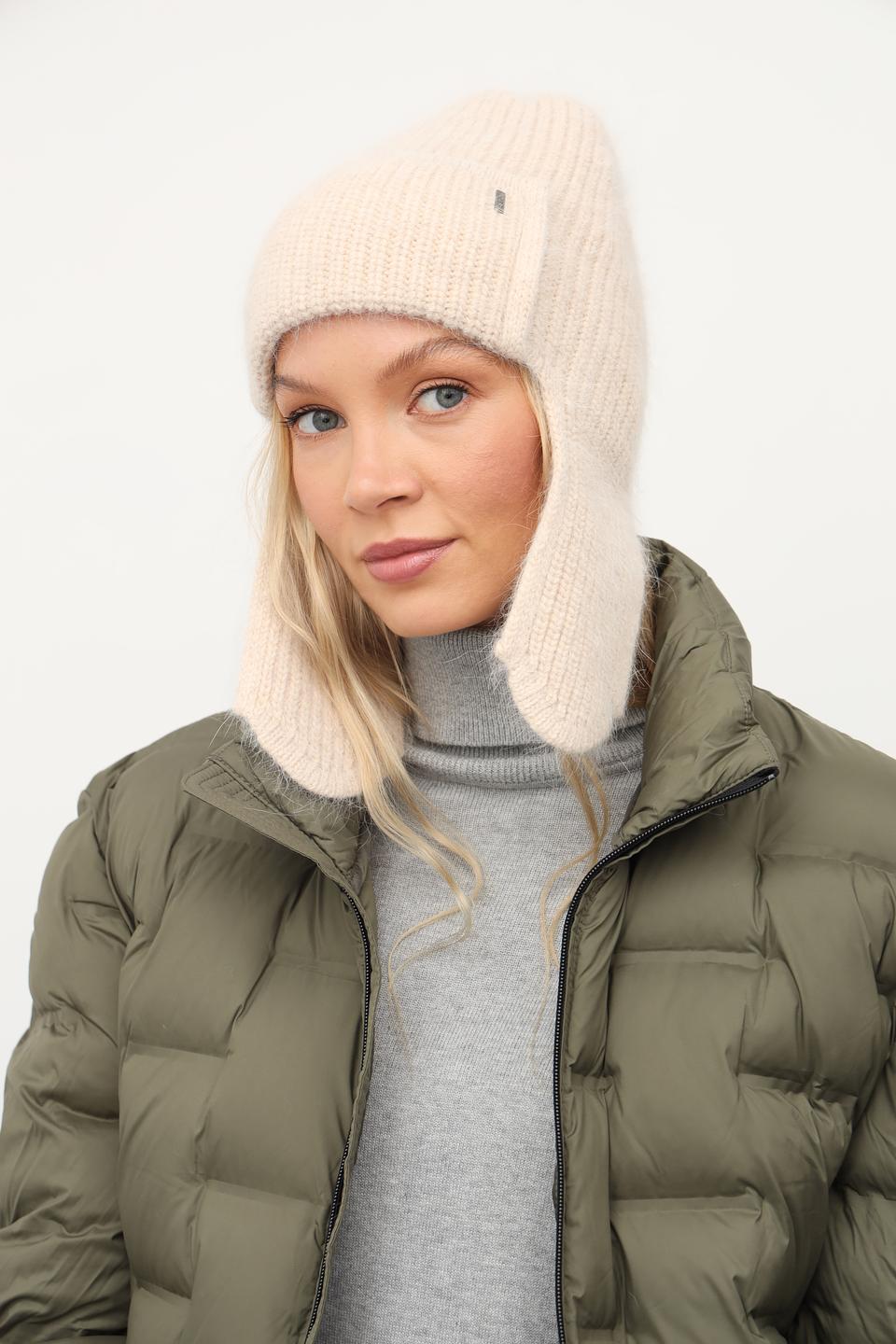 Шапка Julia Florenzi с ушами молочный