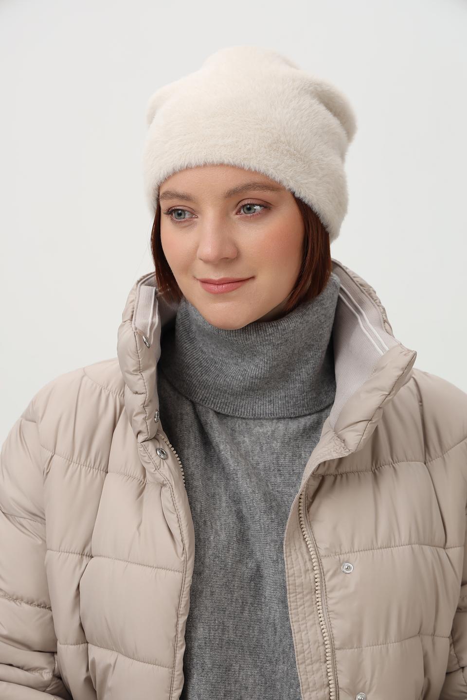 Шапка Loevenich вязаная бежевая