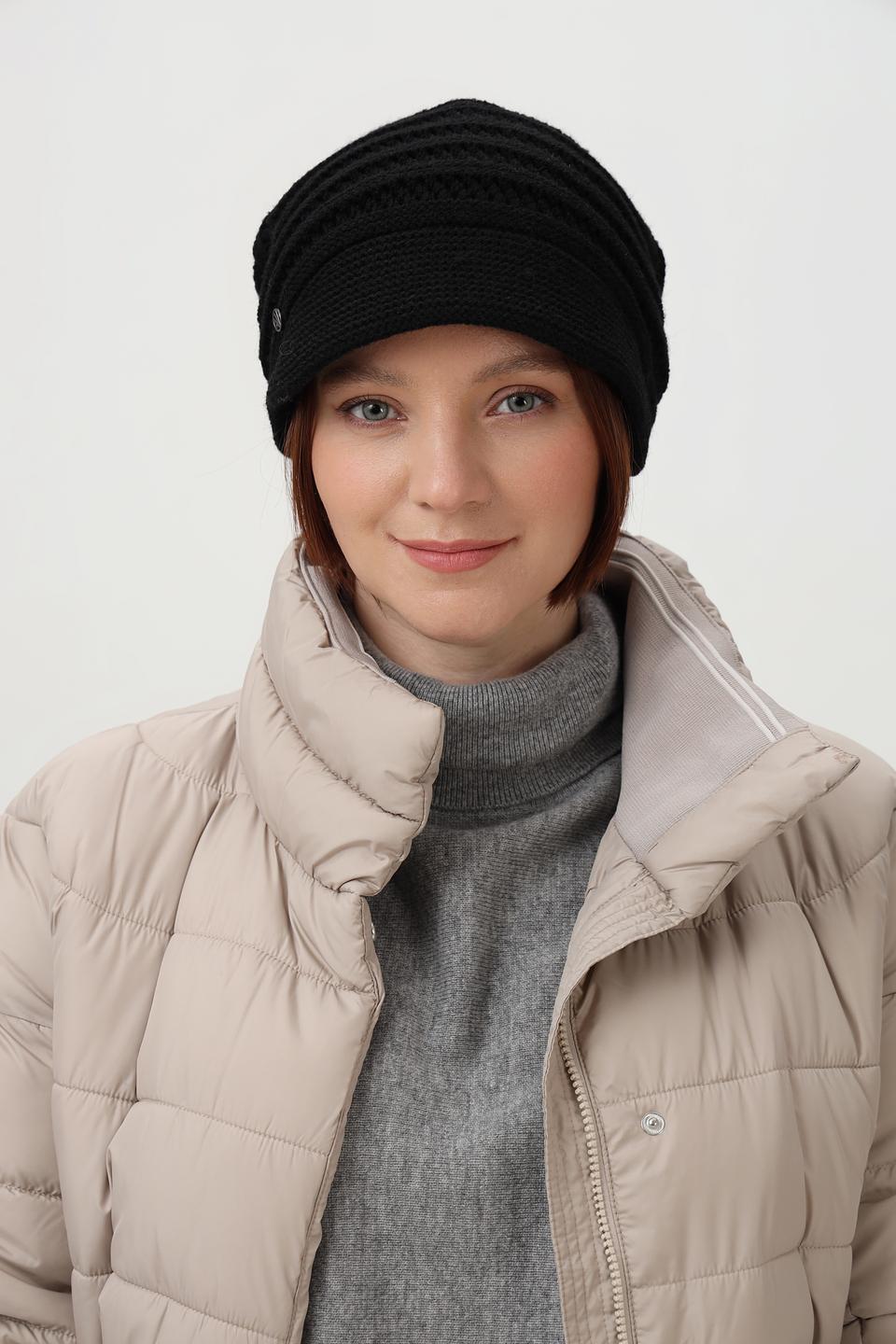 Шапка Loevenich вязаная чёрная