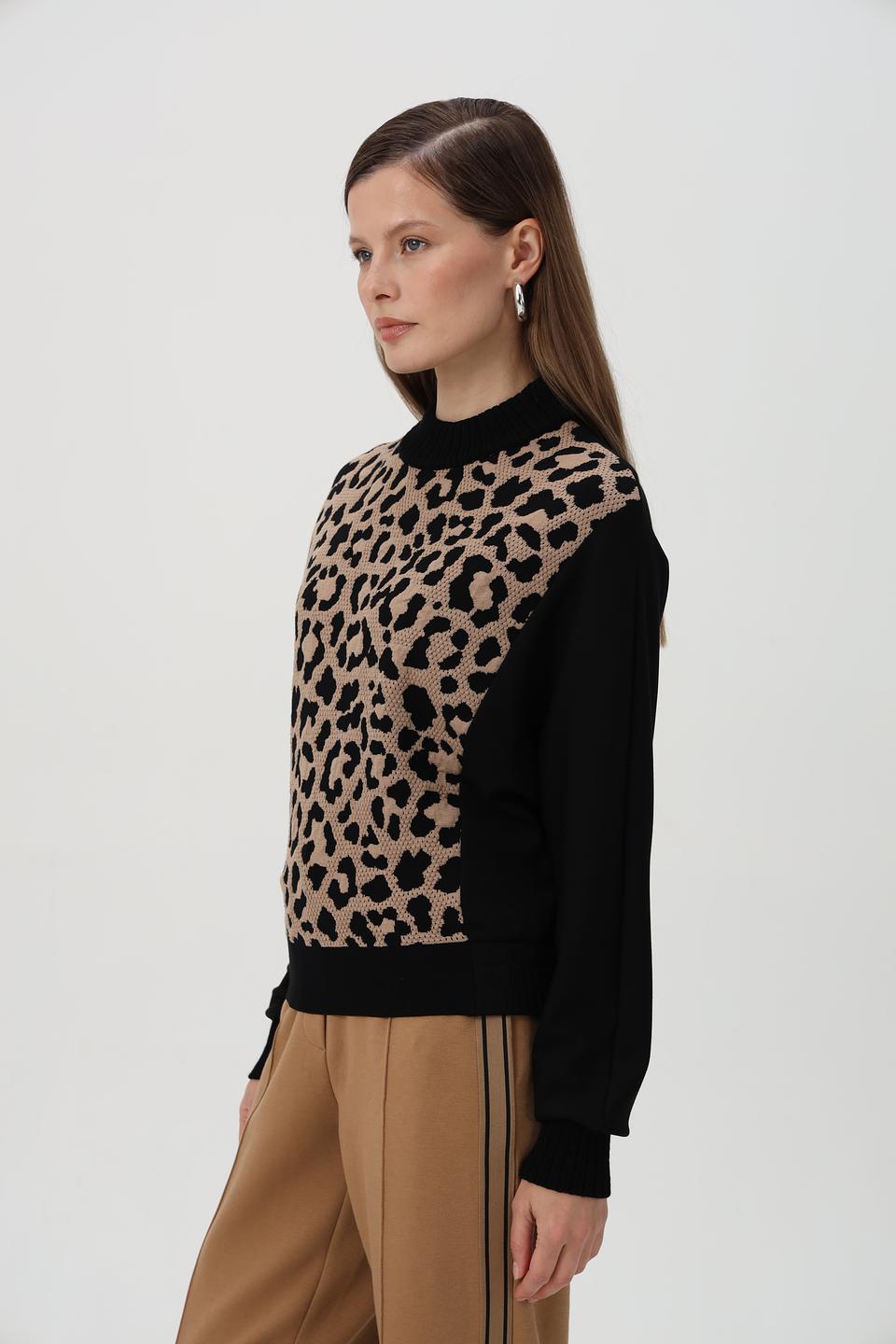 Пуловер Marc Cain Sports с леопардовым принтом
