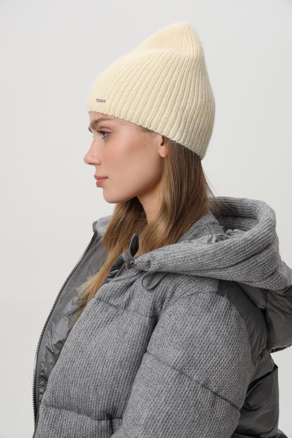 Шапка Marhatter вязаная молочная