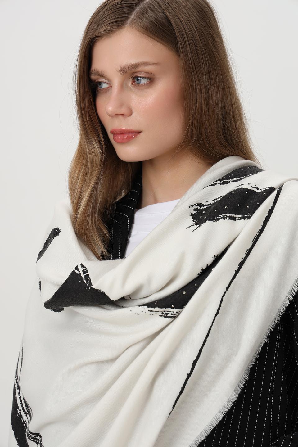 Платок Oui с графичным принтом