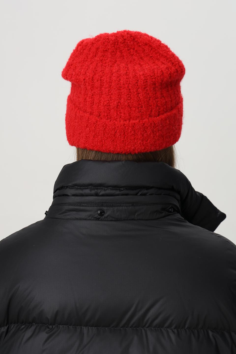 Шапка Marc Cain Sports вязаная красная