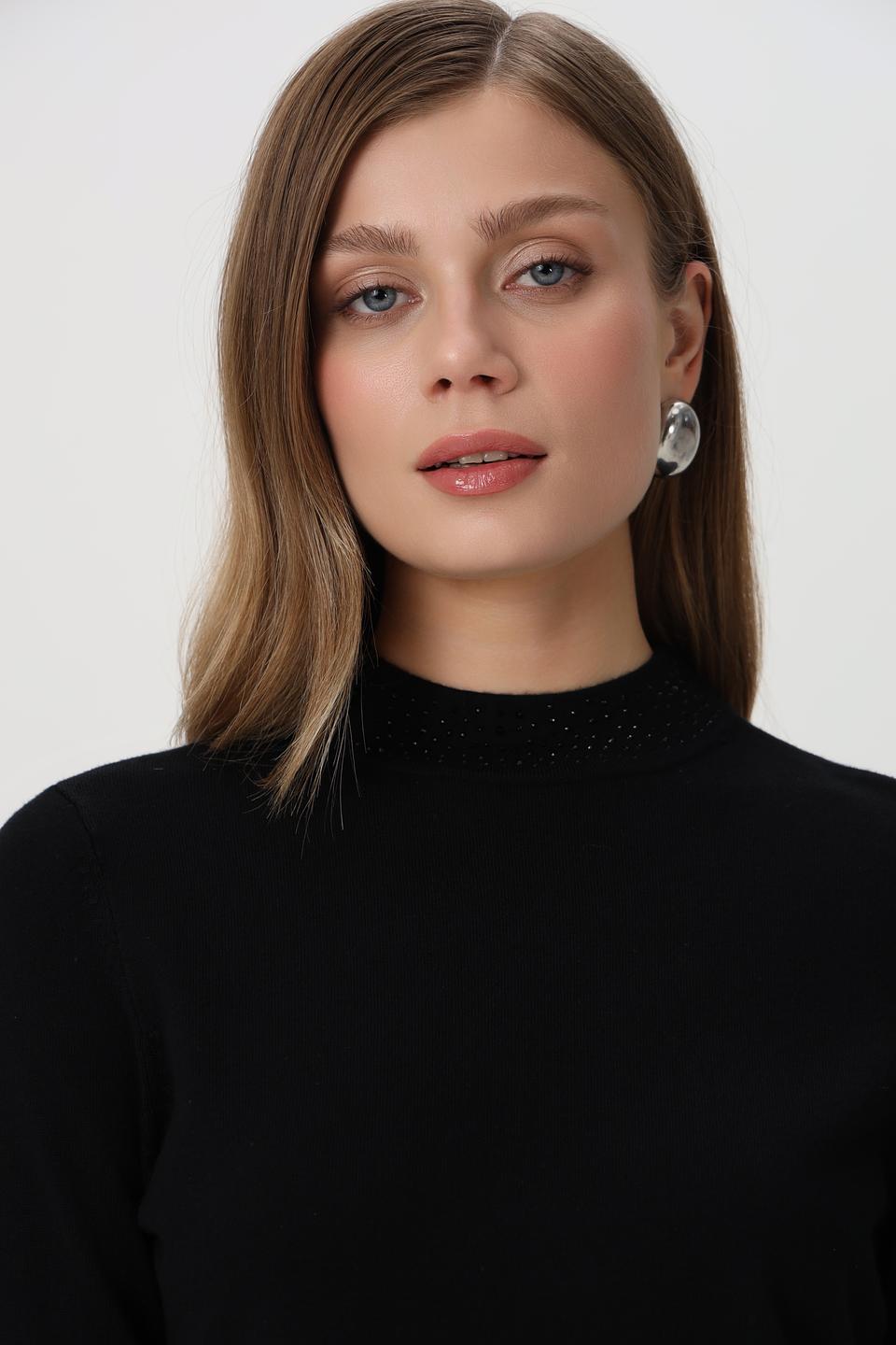 Пуловер Betty Barclay с декором