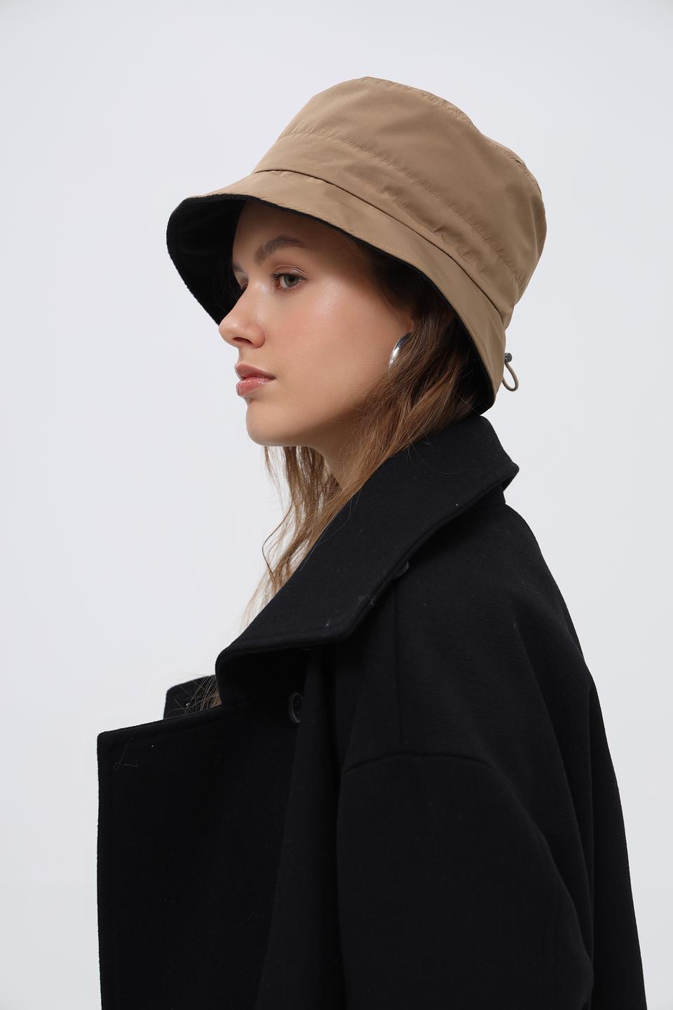 Шапка Loevenich бежевая