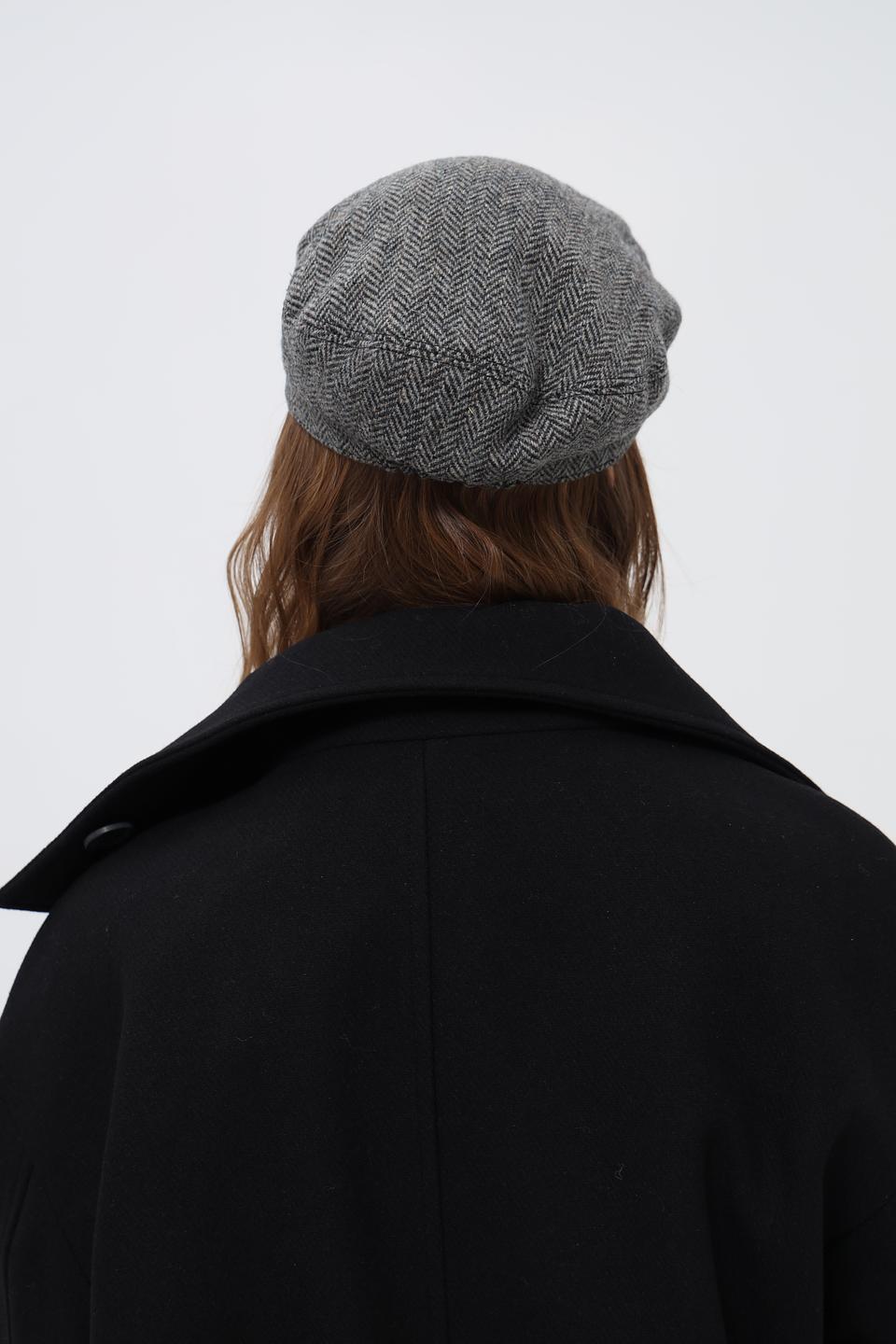 Кепка Loevenich в клетку серая