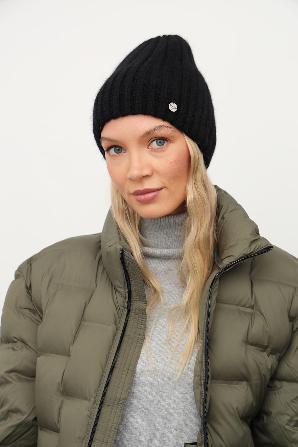 Шапка Julia Florenzi черная