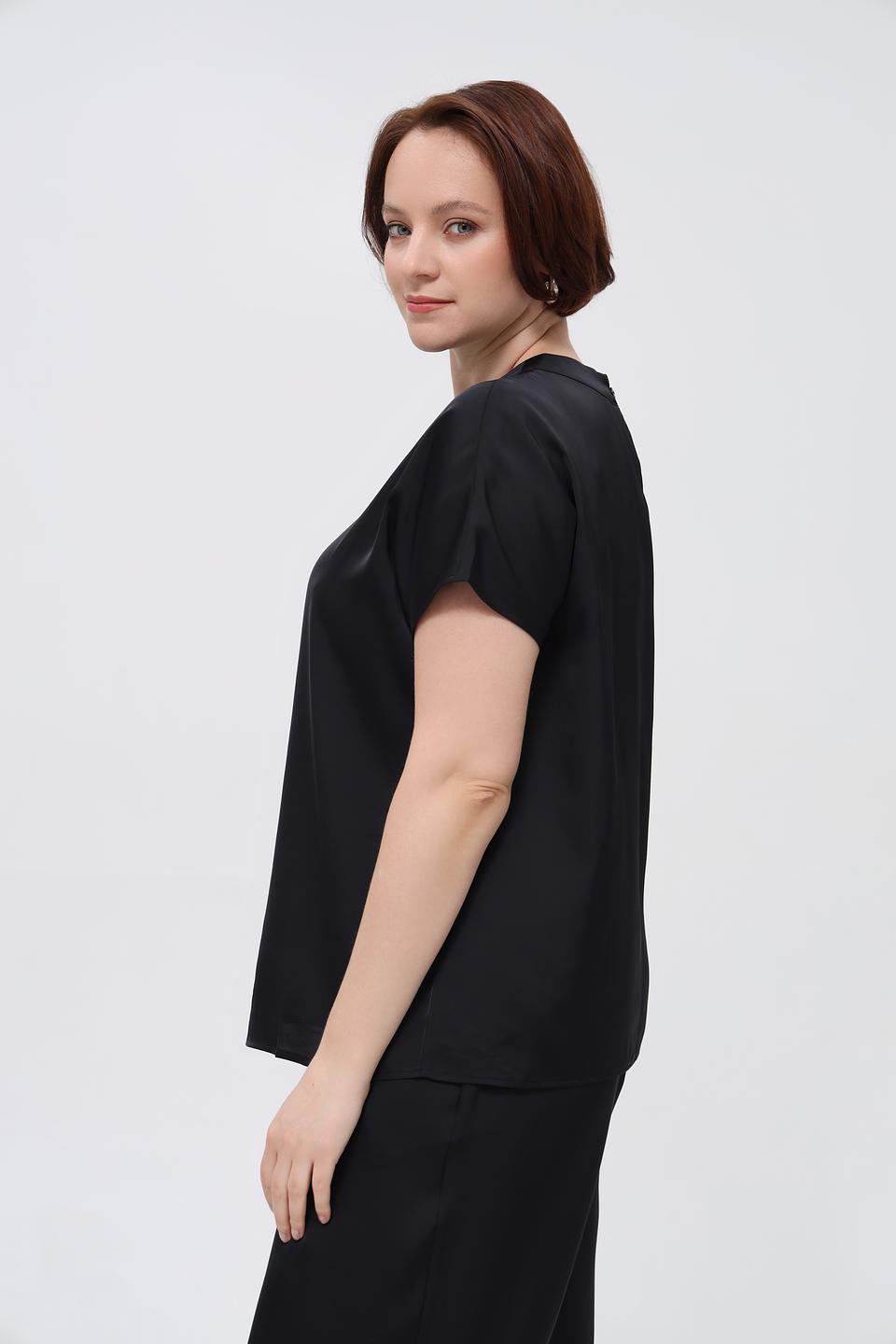 Блузка Betty and Co черная