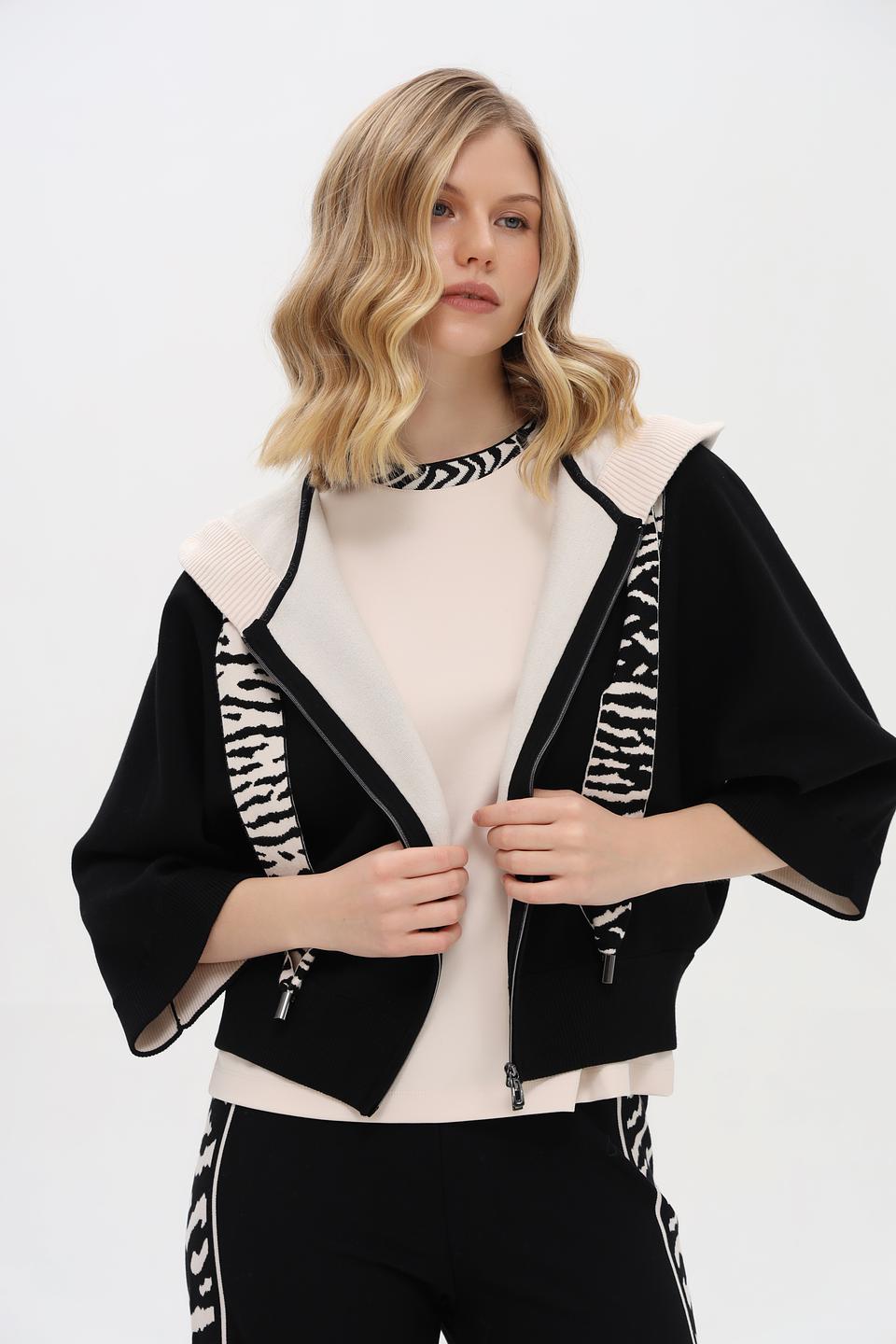 Жакет Marc Cain с зебровым принтом