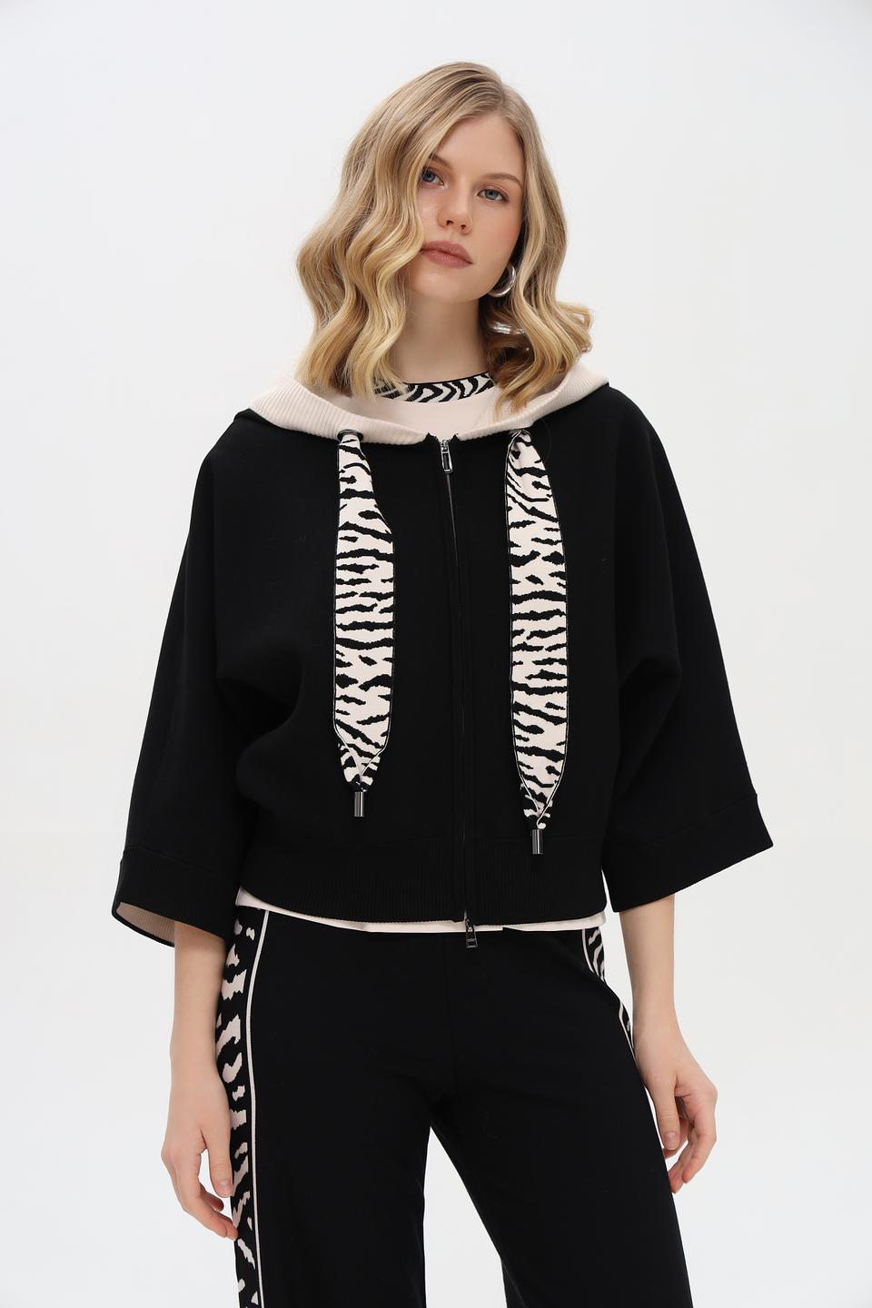 Жакет Marc Cain с зебровым принтом